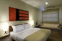 Nyne Hotels Lake Lodge, Colombo Sri Lanka