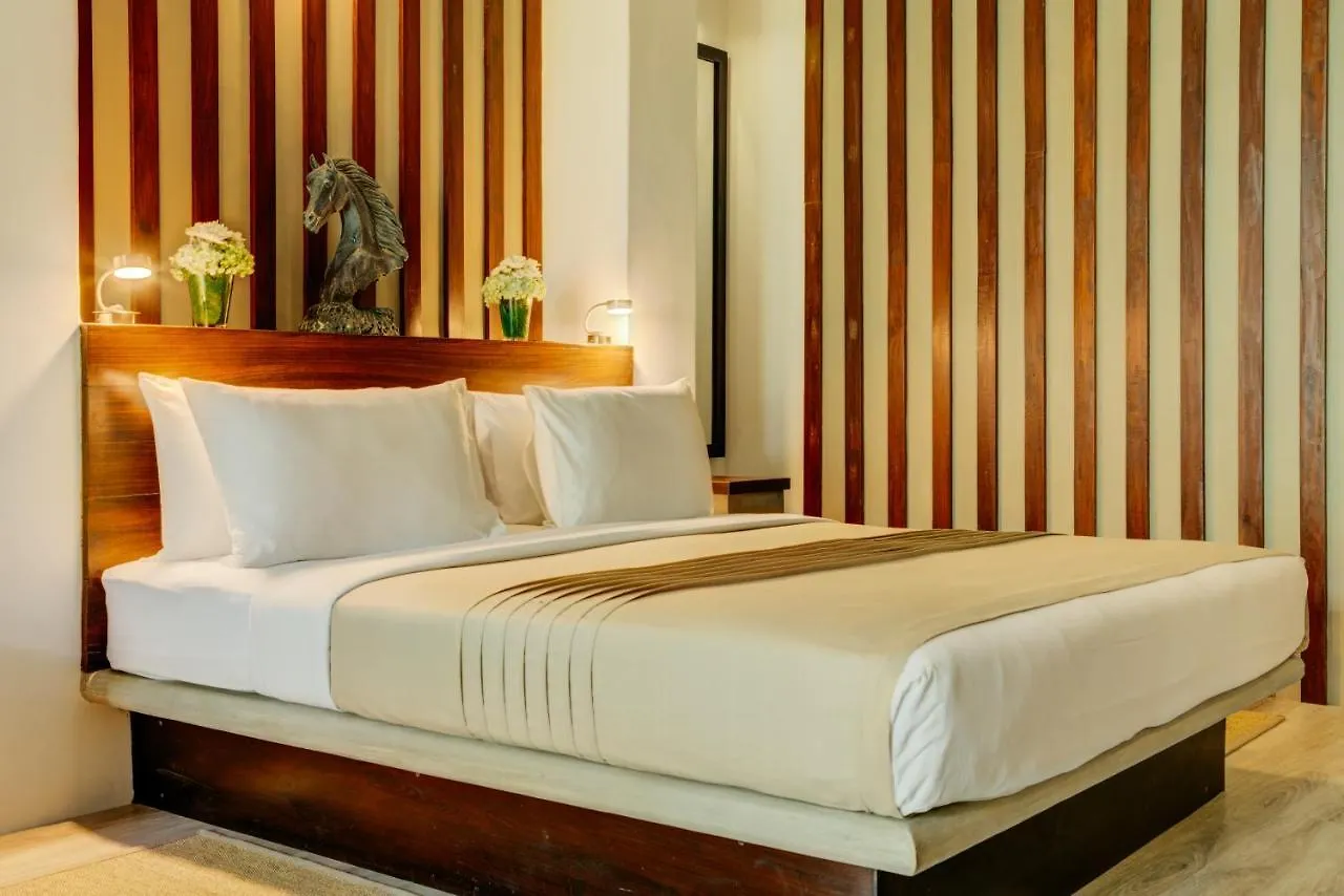 Nyne Hotels Lake Lodge, Colombo 4*,